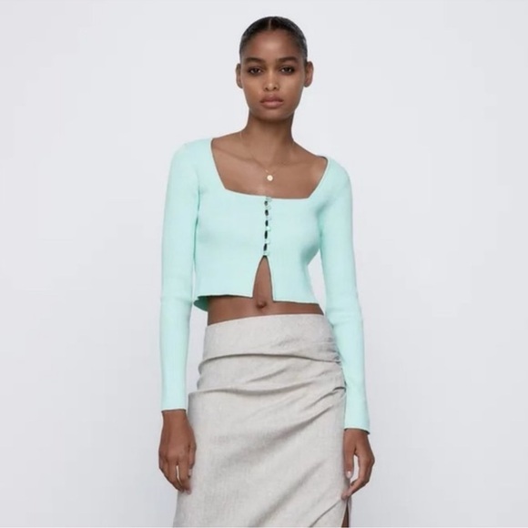 Zara Mint crop sweater, size Medium - Picture 1 of 5